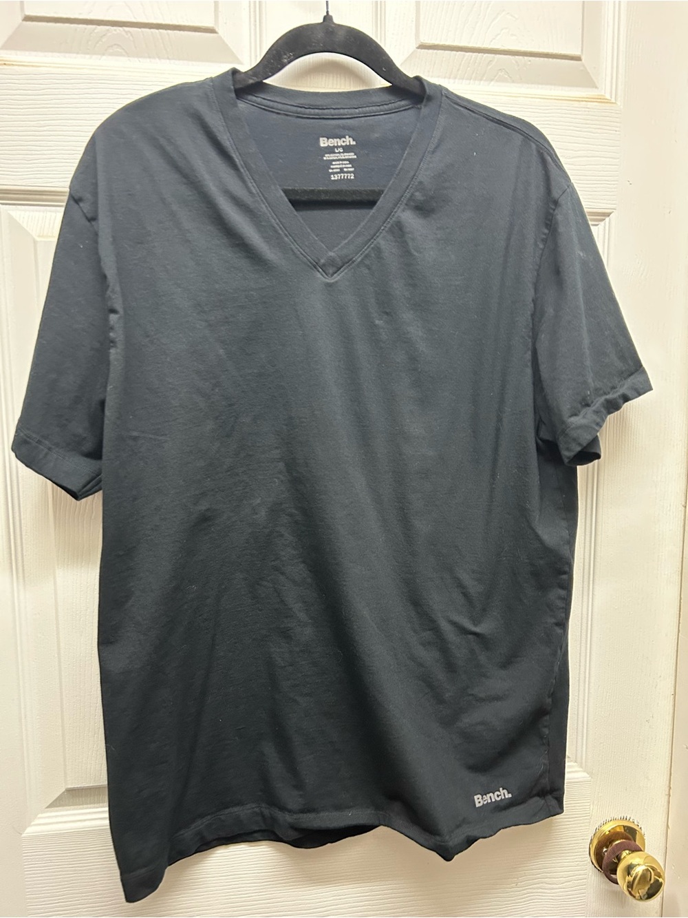 Bench Men’s Black V-Neck Short Sleeve Tee